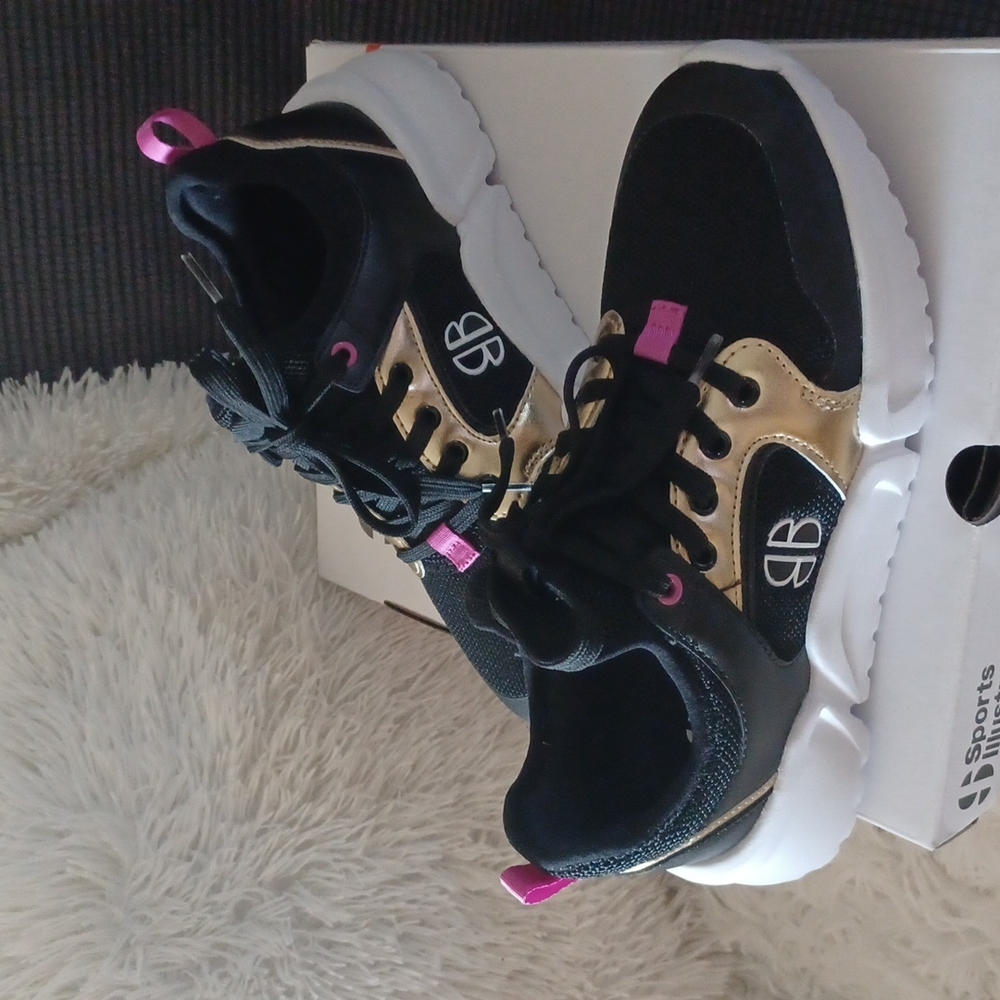 Sport Illustrated Shoes